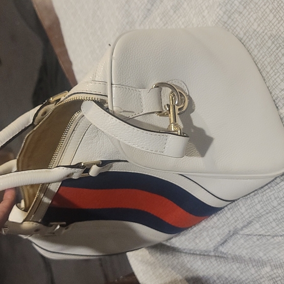 Gucci Purse and Gym Shoes as a set!!! - Picture 6 of 7